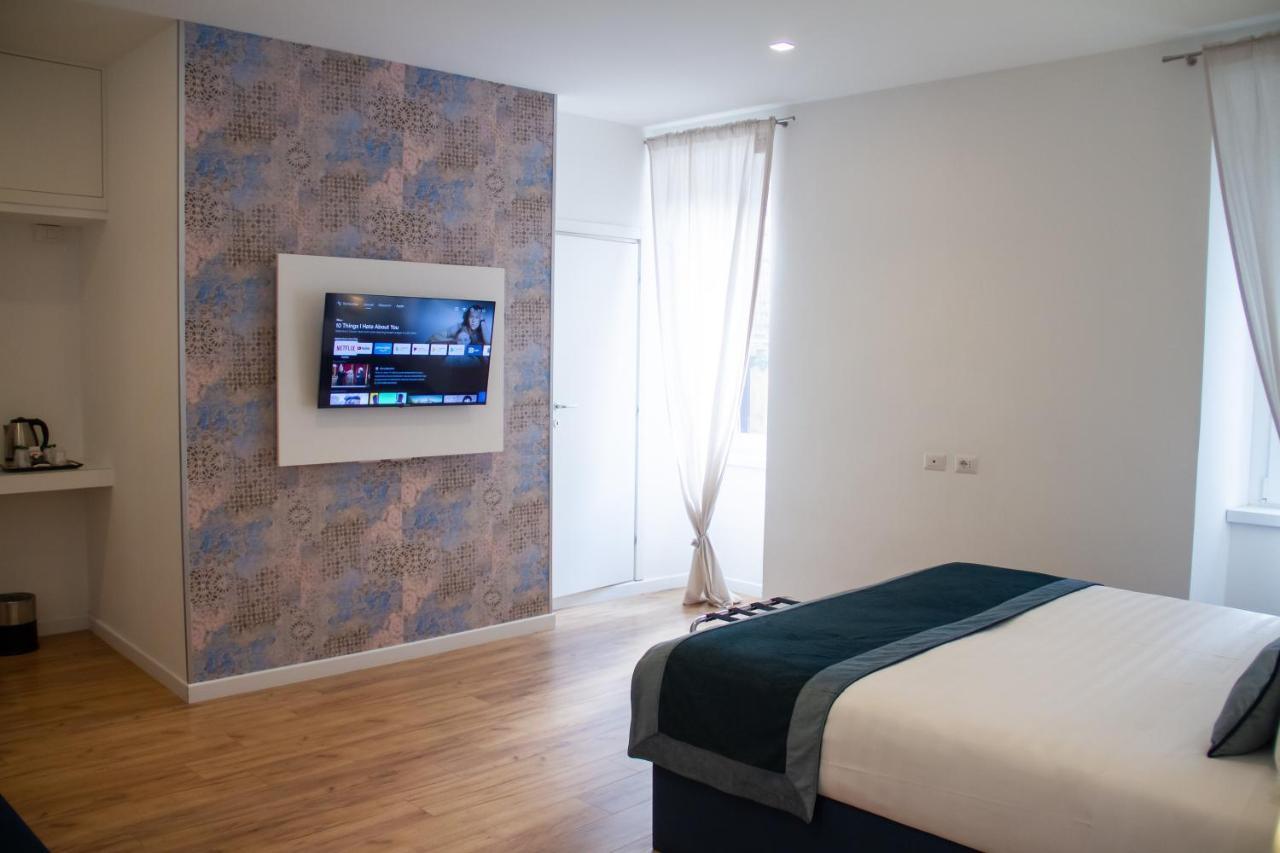 Home At Rome Vatican Apartment&Rooms Bagian luar foto