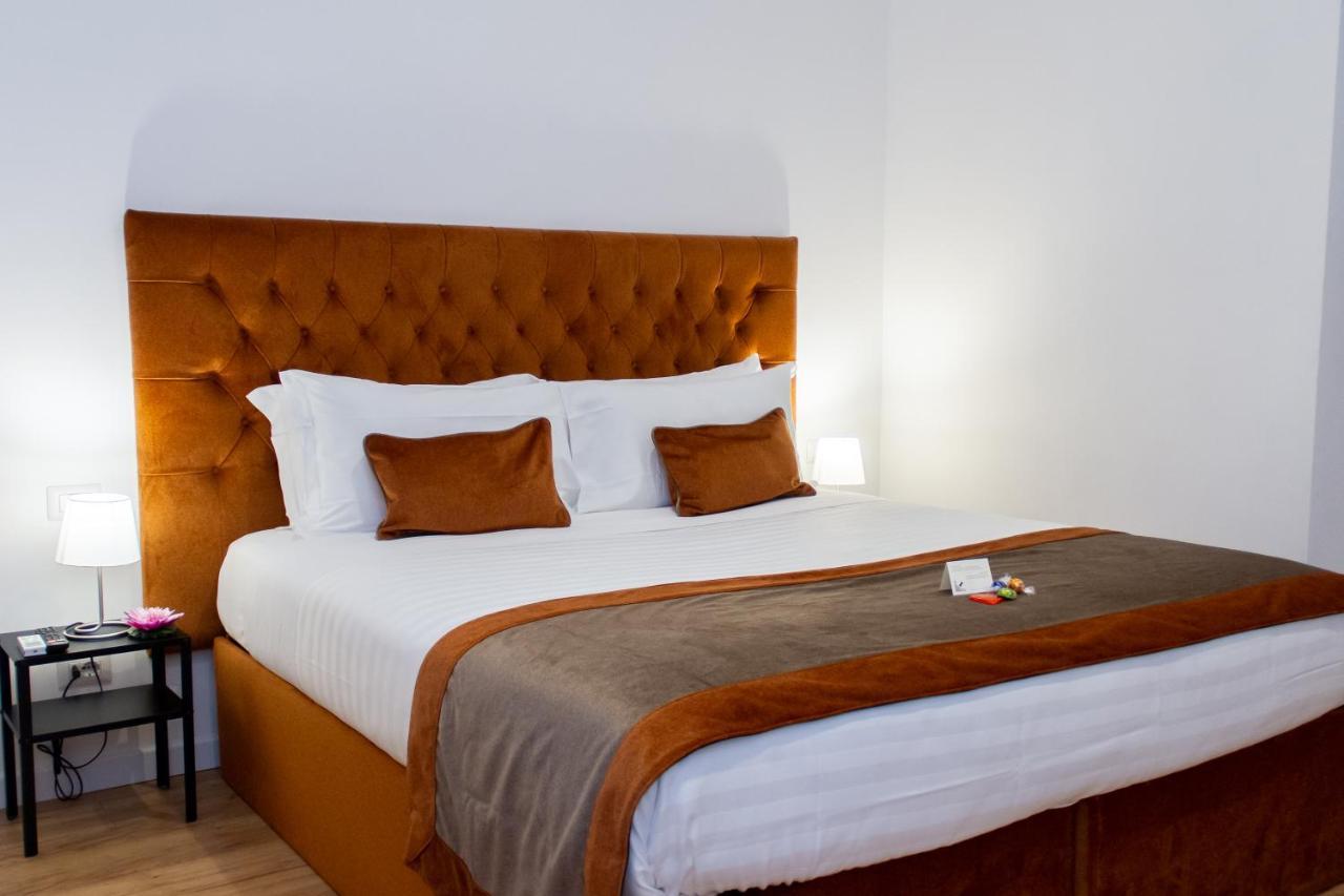 Home At Rome Vatican Apartment&Rooms Bagian luar foto