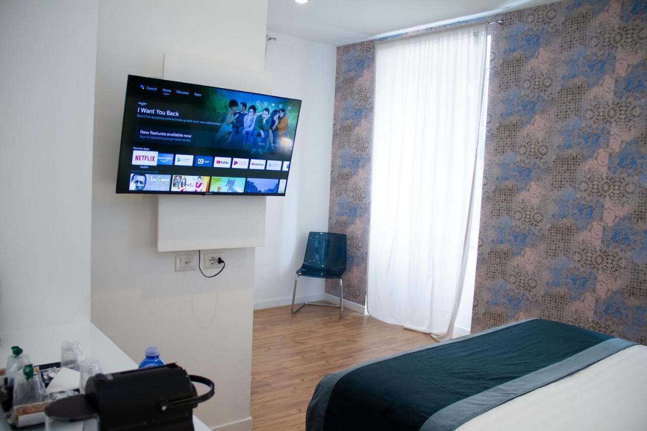Home At Rome Vatican Apartment&Rooms Bagian luar foto