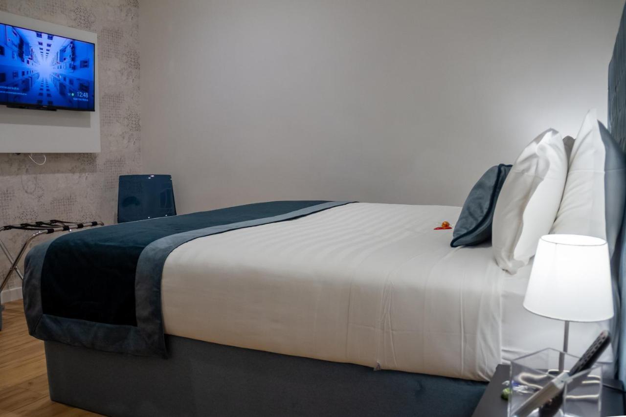 Home At Rome Vatican Apartment&Rooms Bagian luar foto