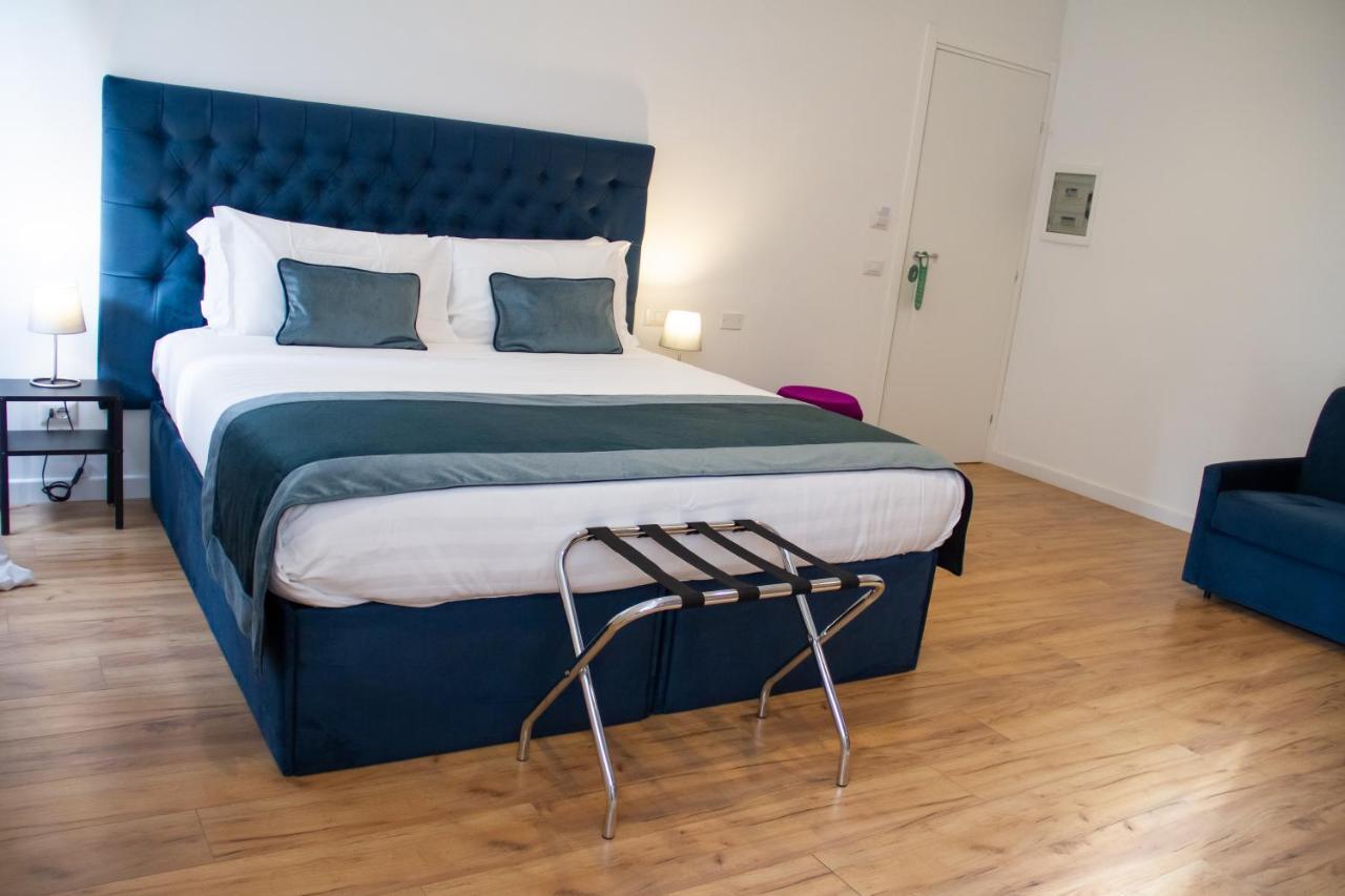 Home At Rome Vatican Apartment&Rooms Bagian luar foto