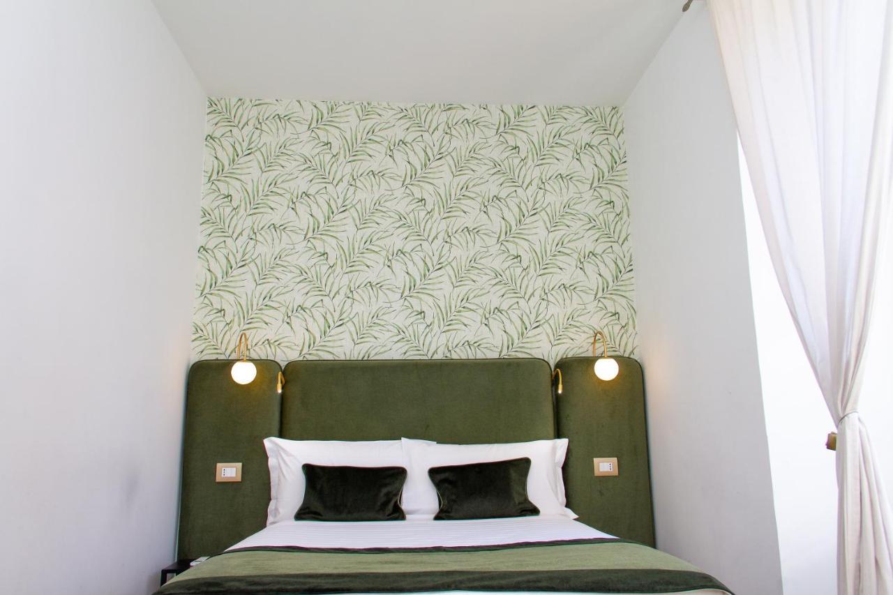 Home At Rome Vatican Apartment&Rooms Bagian luar foto